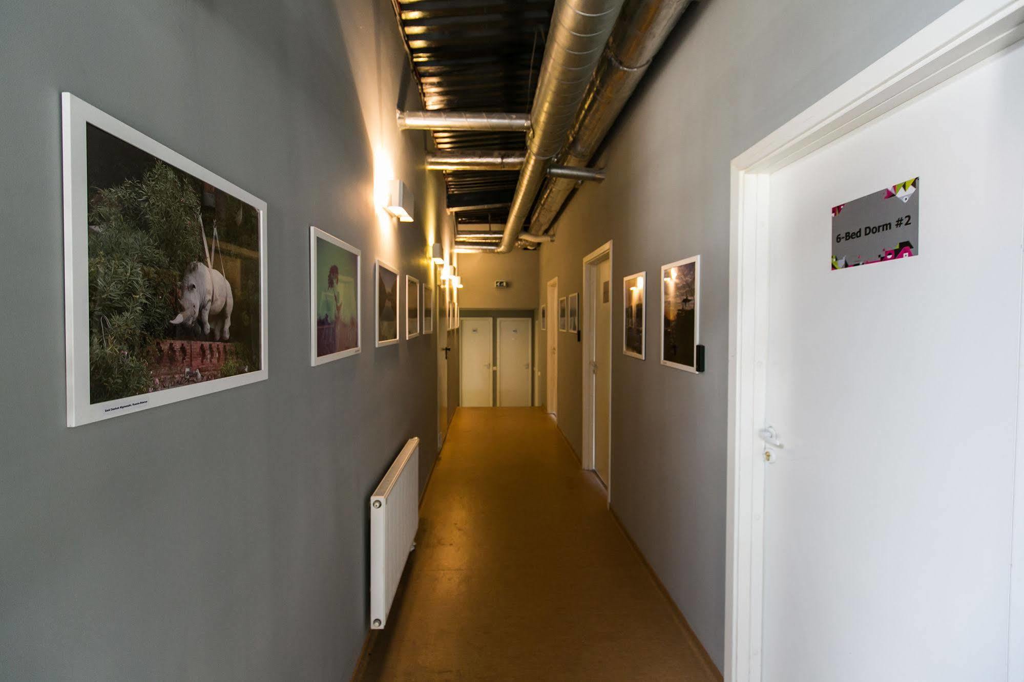 Fabrika Hostel Vilnius Ngoại thất bức ảnh