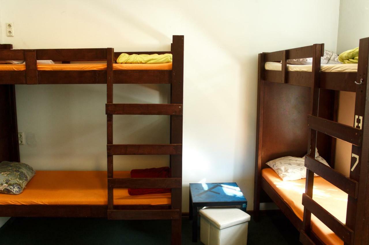 Fabrika Hostel Vilnius Ngoại thất bức ảnh