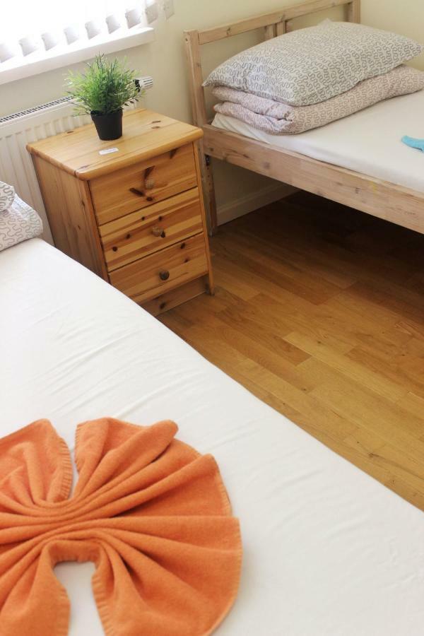 Fabrika Hostel Vilnius Ngoại thất bức ảnh